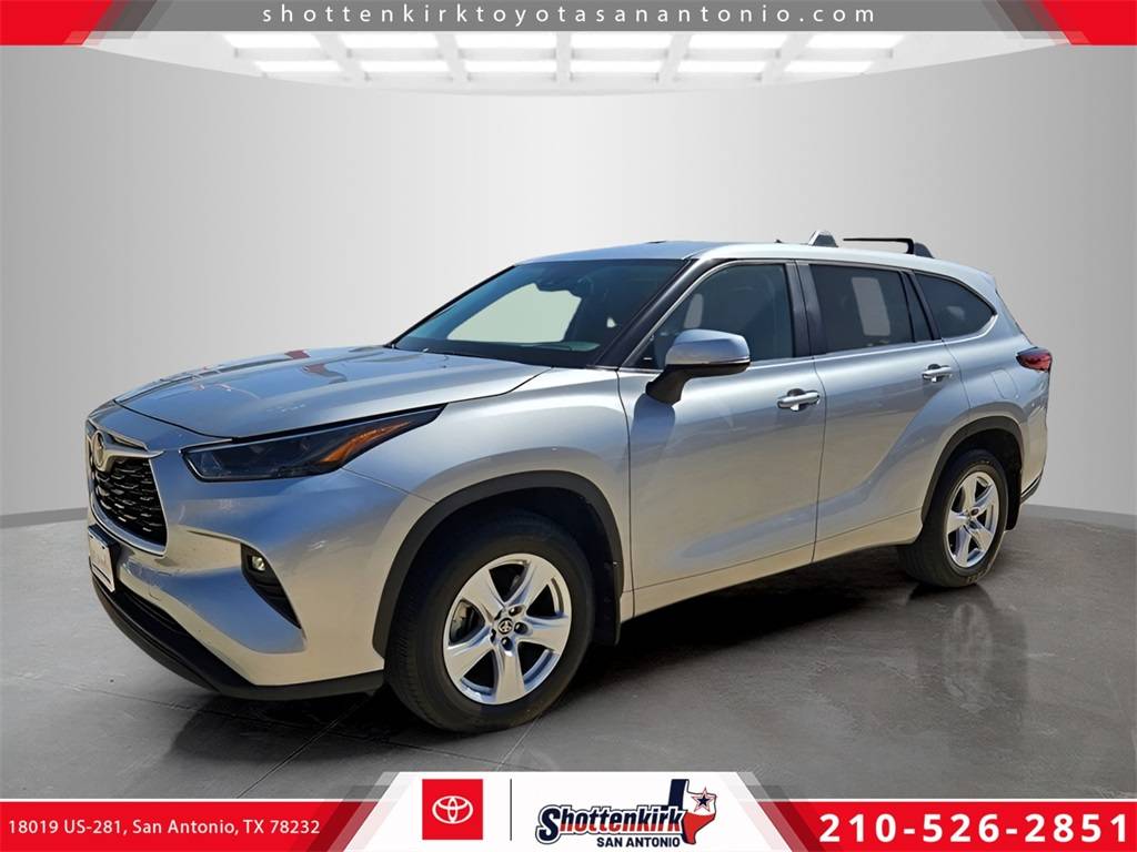 2023 Toyota Highlander LE — SUV — 29,161 mi — San Antonio, TX