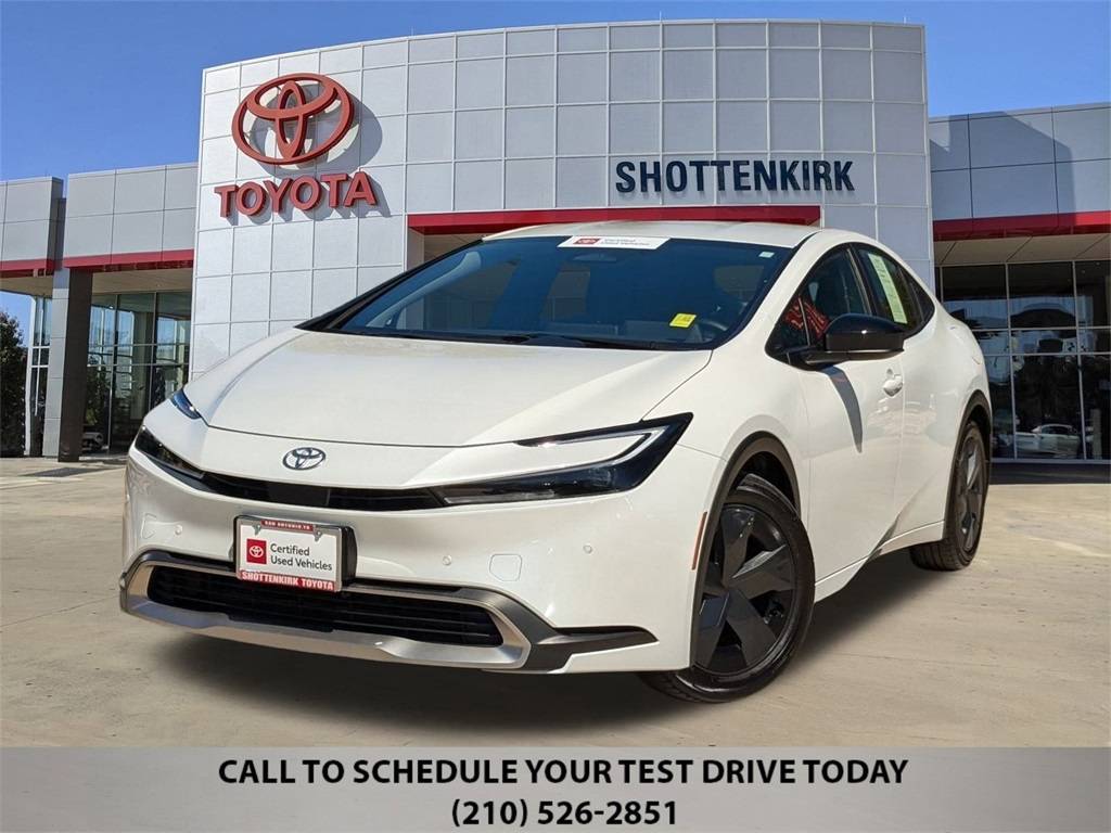 2023 Toyota Prius Prime SE — Hatchback — 8,436 mi — San Antonio, TX