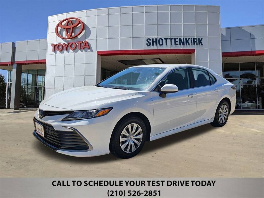 2023 Toyota Camry Hybrid LE — Sedan — 27,216 mi — San Antonio, TX