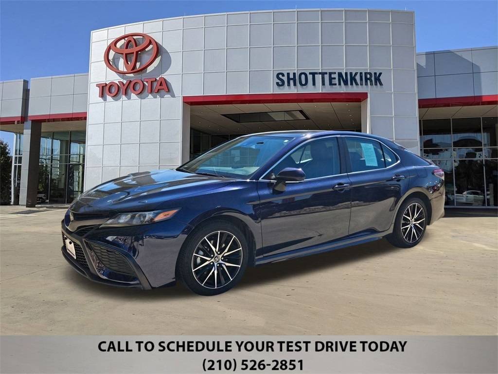 2022 Toyota Camry SE — Sedan — 57,150 mi — San Antonio, TX