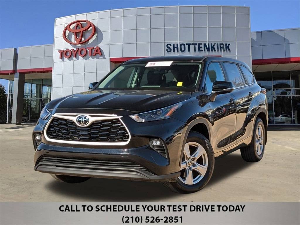 2024 Toyota Highlander LE — SUV — 16,070 mi — San Antonio, TX