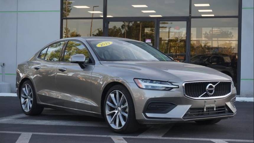 2019 Volvo S60 Momentum — Sedan — 43,853 mi — Fort Myers, FL