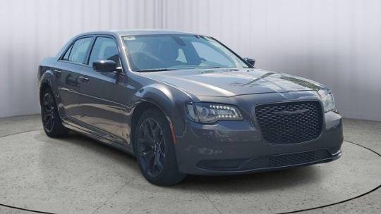 2022 Chrysler 300 Touring
