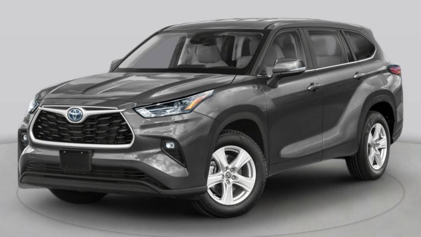 2023 Toyota Highlander Hybrid Limited — SUV — 30,559 mi — Forest Lake, MN