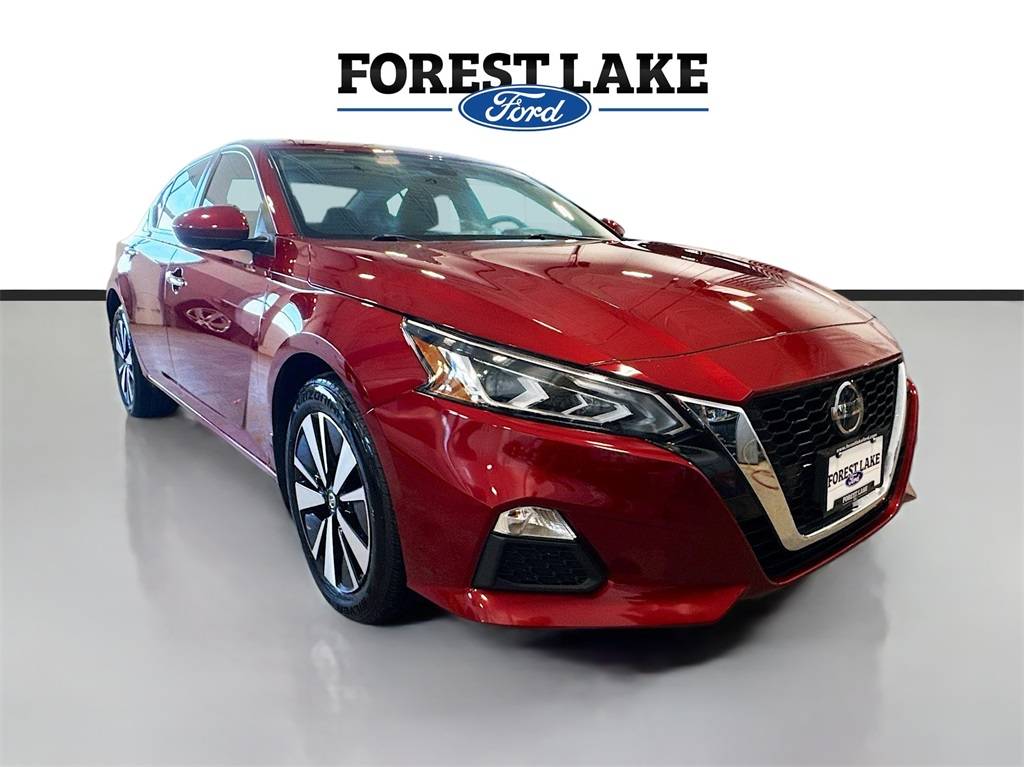 2021 Nissan Altima SV — Sedan — 28,561 mi — Forest Lake, MN