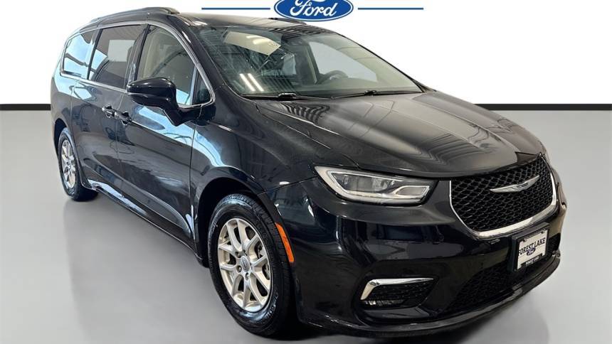 2022 Chrysler Pacifica Touring L — Minivan — 58,939 mi — Forest Lake, MN