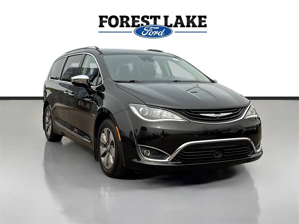 2018 Chrysler Pacifica Hybrid Limited — Minivan — 64,768 mi — Forest Lake, MN