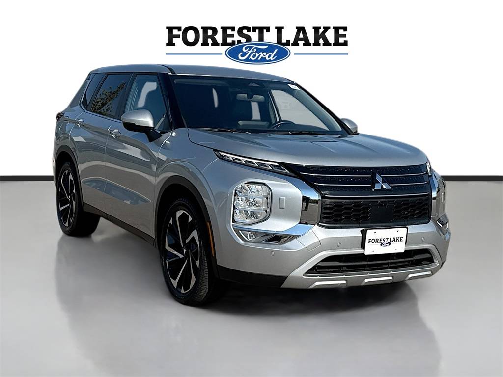 2024 Mitsubishi Outlander SE — SUV — 24,264 mi — Forest Lake, MN