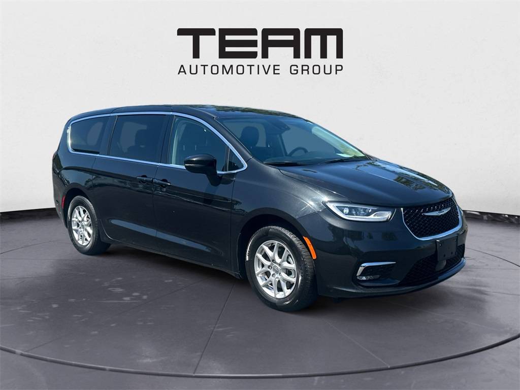 2023 Chrysler Pacifica Touring L — Minivan — 62,640 mi — Myrtle Beach, SC