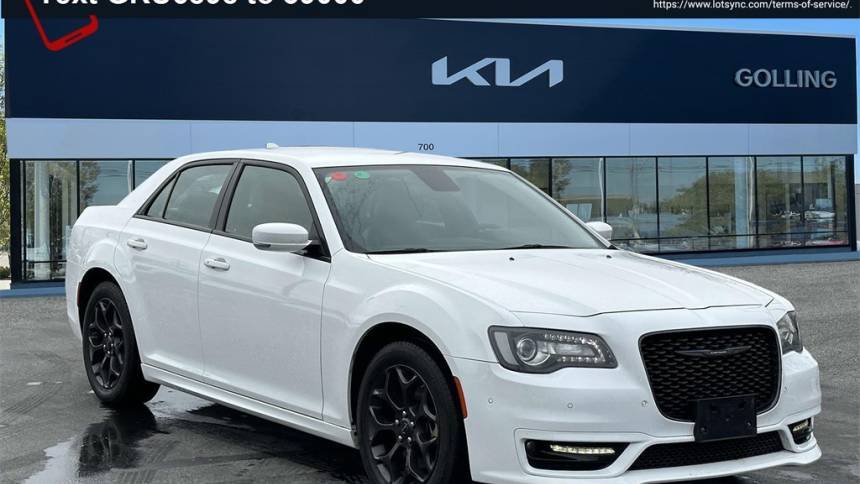 2022 Chrysler 300 Touring L — Sedan — 38,658 mi — Madison Heights, MI