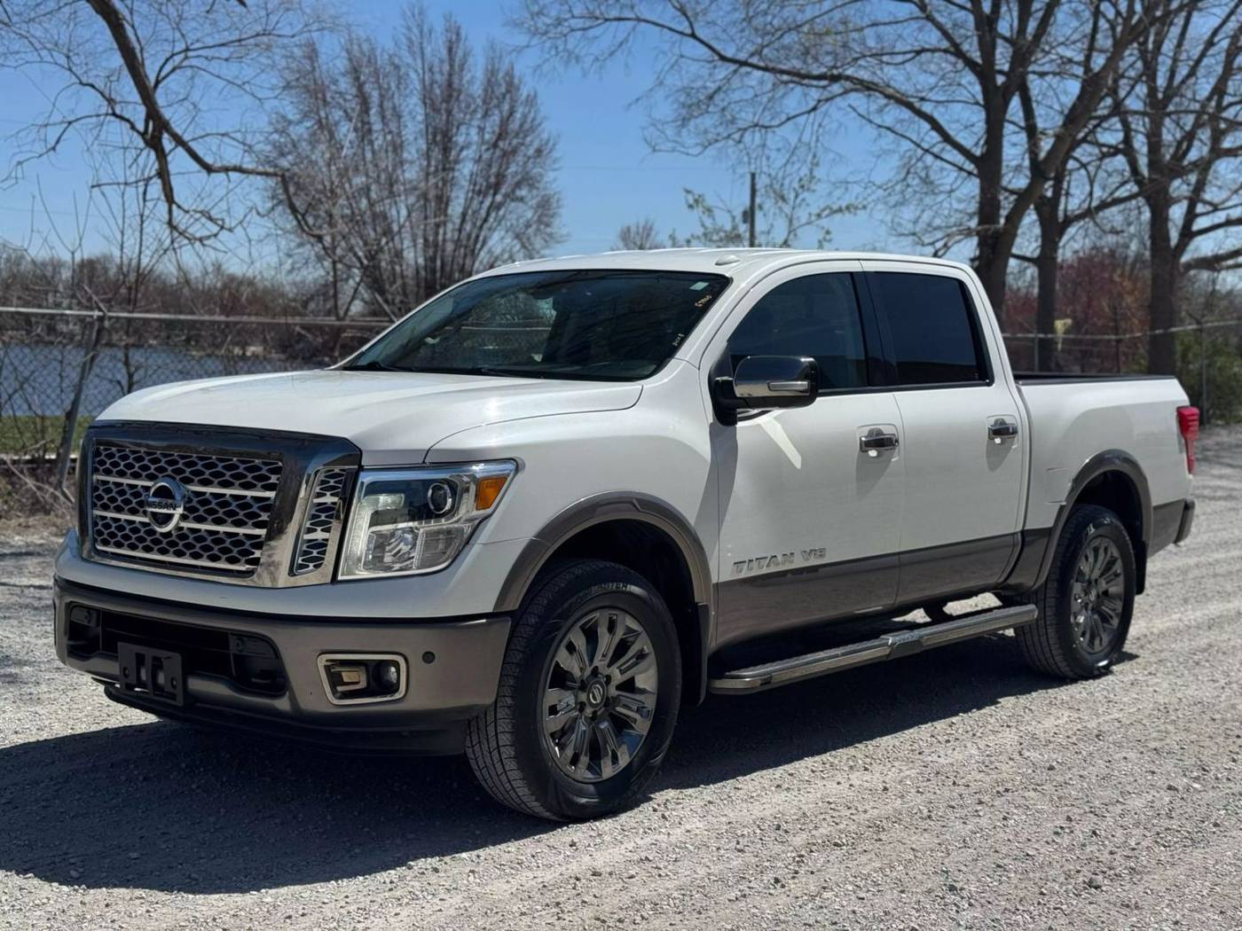 2019 Nissan Titan Platinum Reserve — Pickup Truck — 187,339 mi — Warsaw, IN