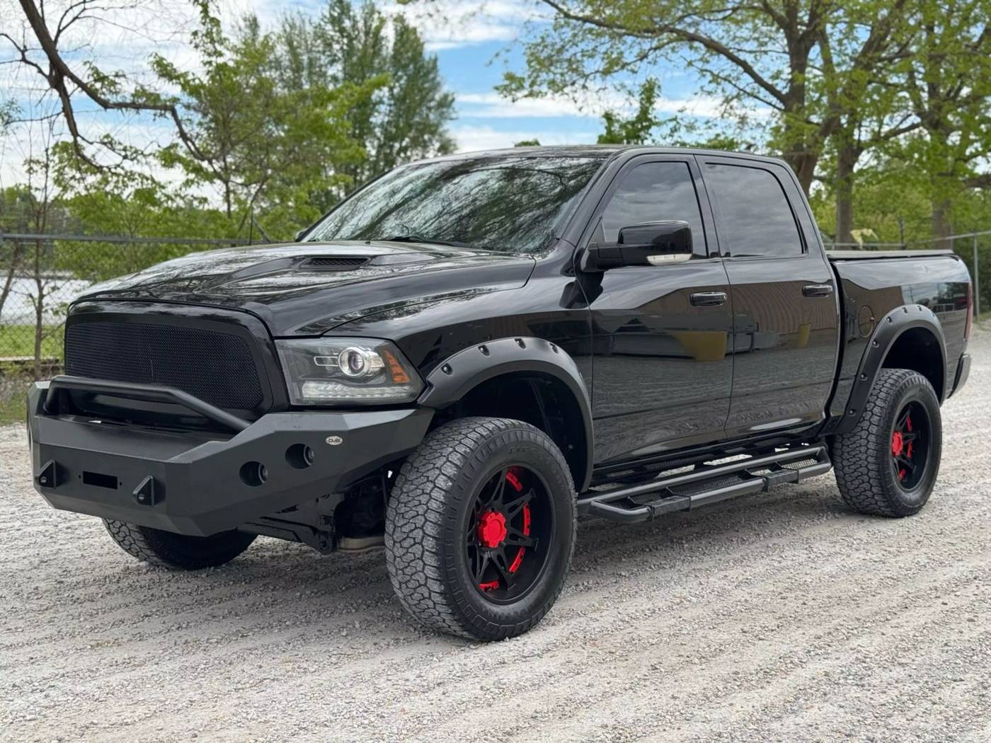 2013 Ram 1500 Sport — Pickup Truck — 141,494 mi — Warsaw, IN