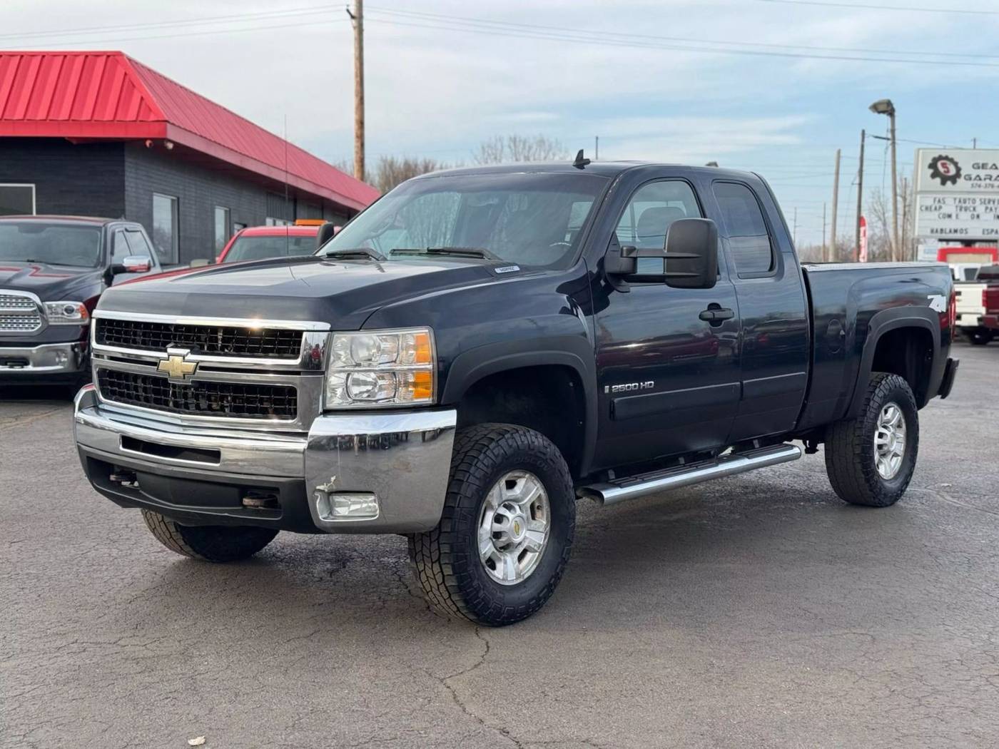 2008 Chevrolet Silverado 2500HD WT — Pickup Truck — 243,398 mi — Warsaw, IN
