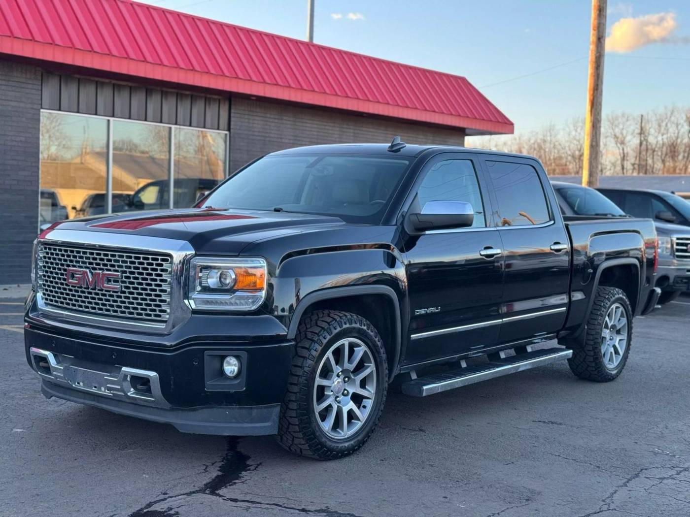 2015 GMC Sierra 1500 Denali — Pickup Truck — 124,429 mi — Warsaw, IN