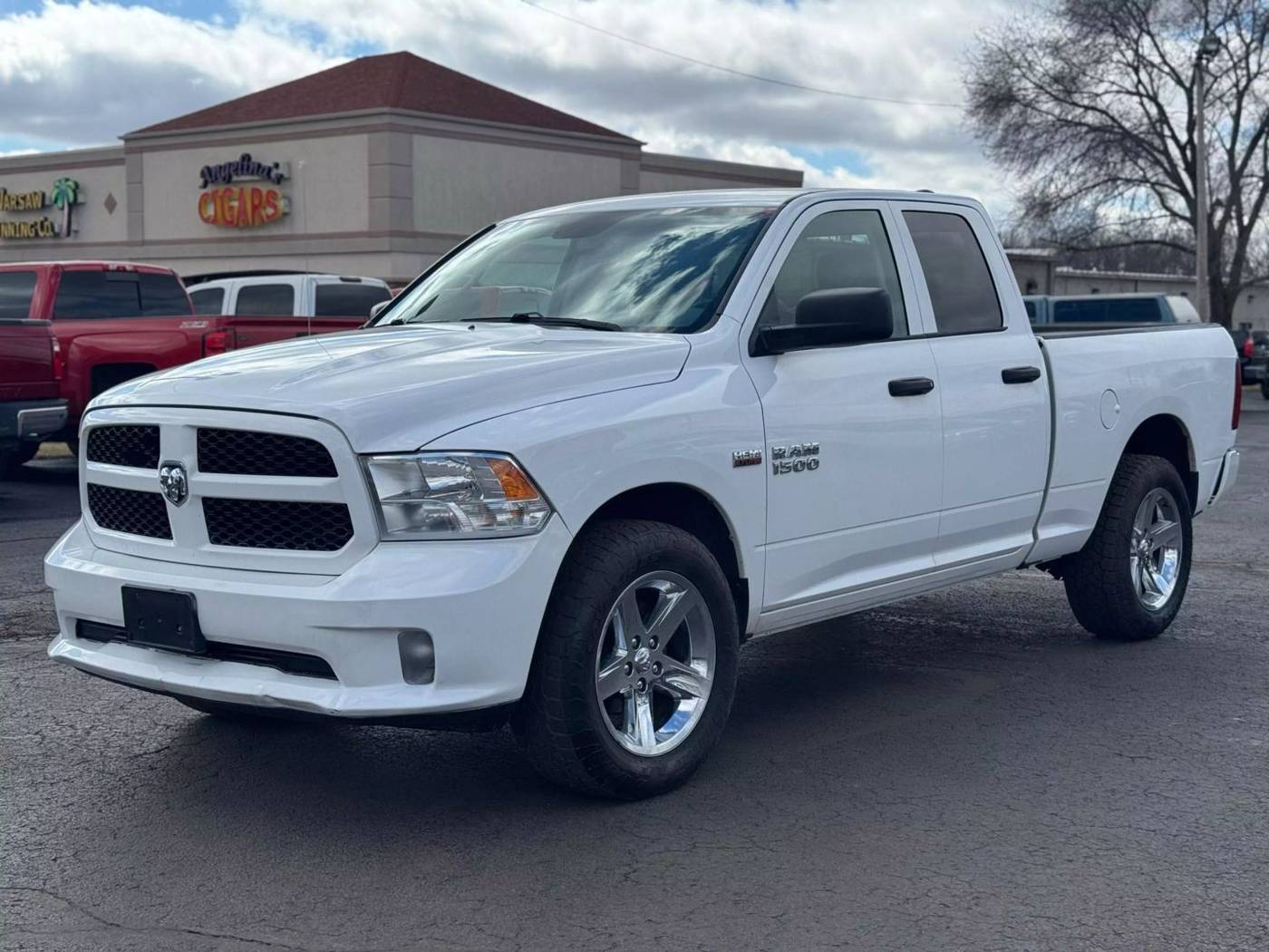 2017 Ram 1500 Express — Pickup Truck — 118,768 mi — Warsaw, IN