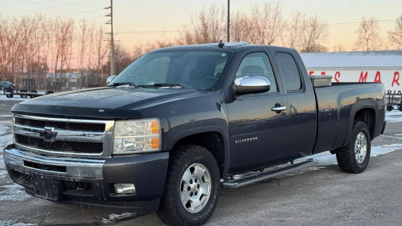2011 Chevrolet Silverado 1500 LT — Pickup Truck — 188,404 mi — Warsaw, IN