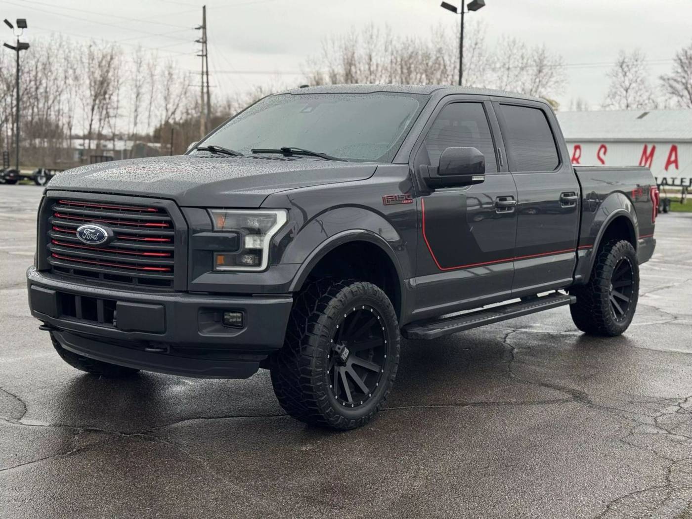 2016 Ford F-150 Lariat — Pickup Truck — 107,336 mi — Warsaw, IN
