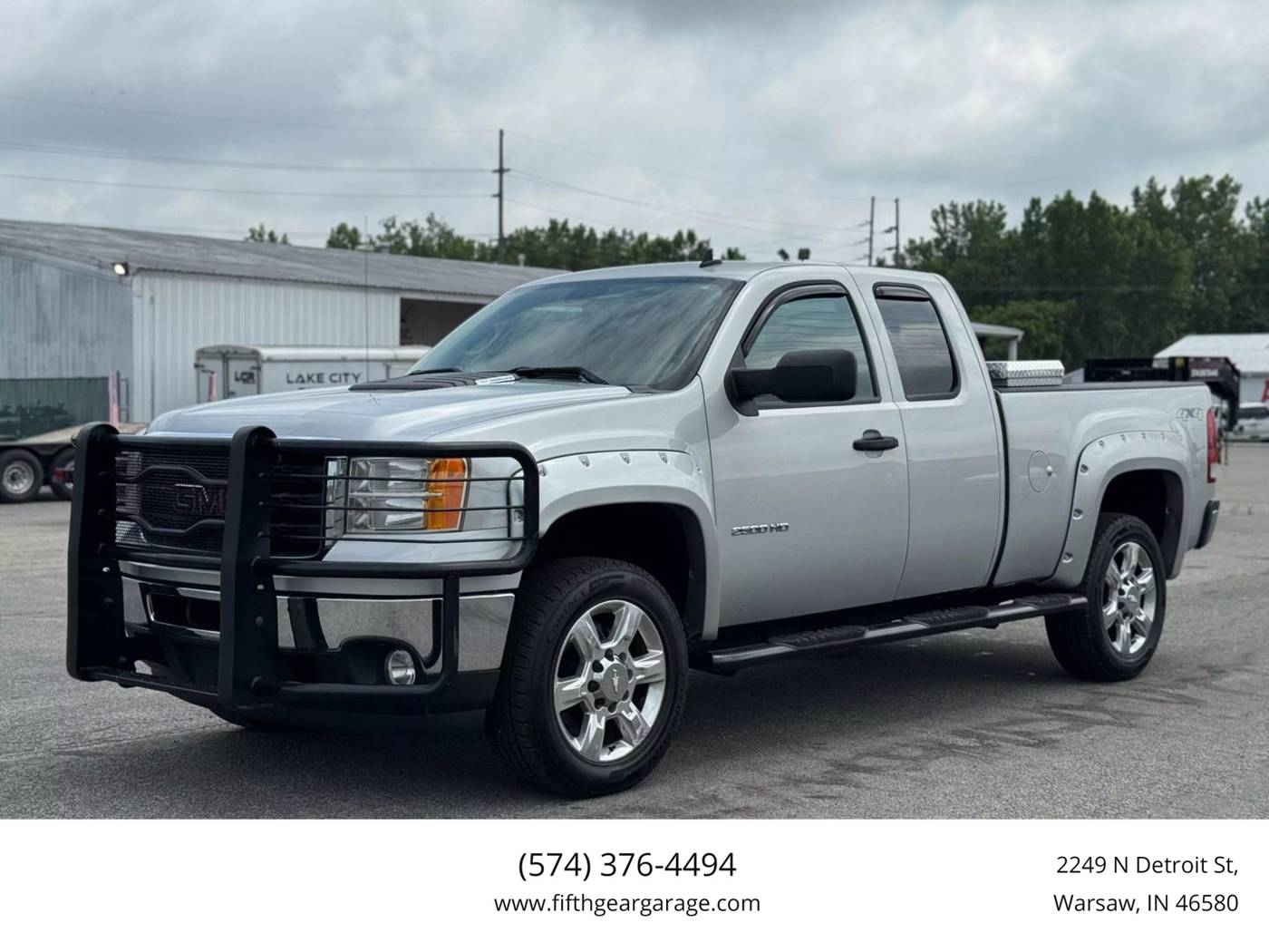 2011 GMC Sierra 2500HD SLE — Pickup Truck — 133,120 mi — Warsaw, IN