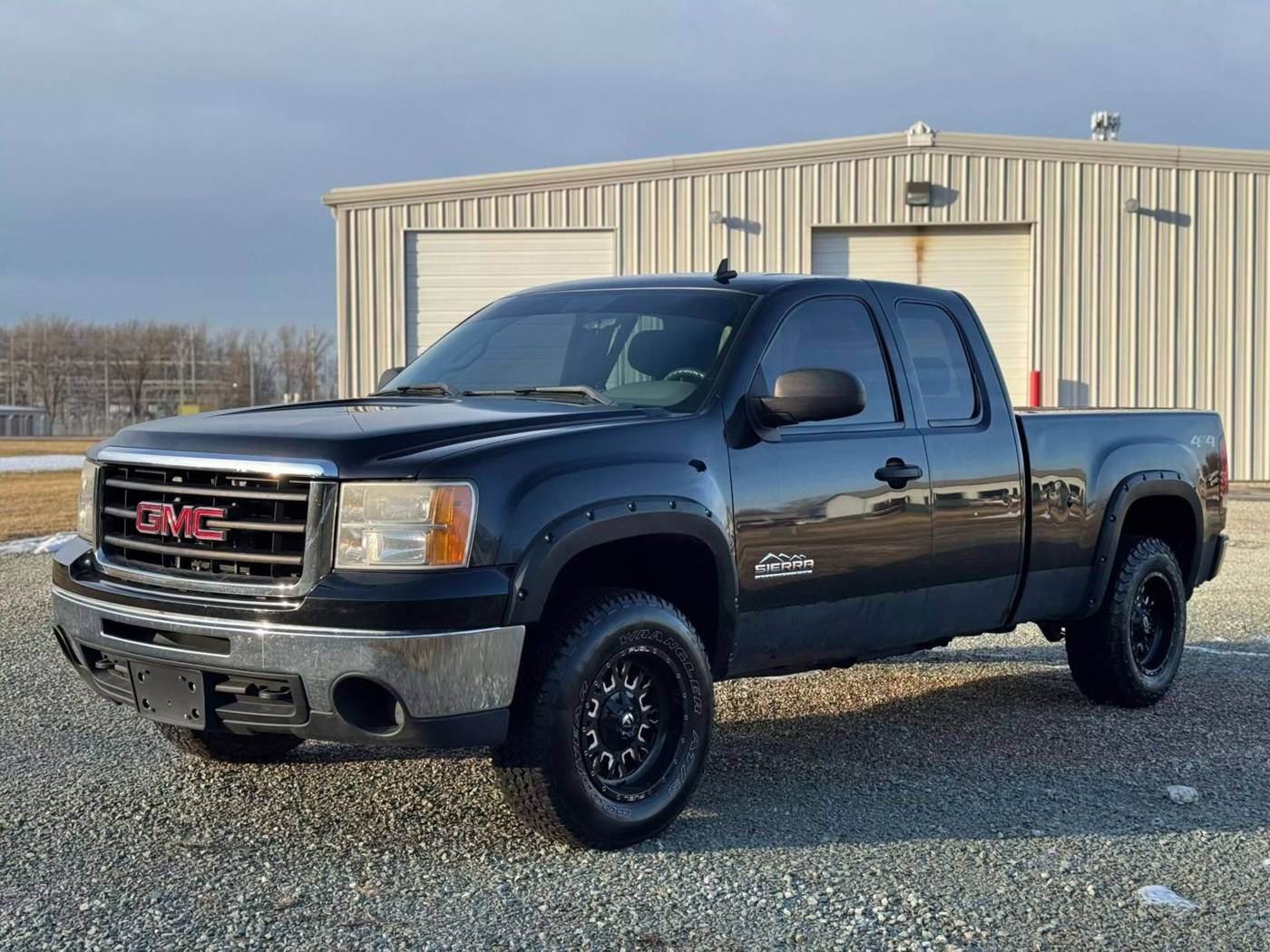 2010 GMC Sierra 1500 SL — Pickup Truck — 167,135 mi — Warsaw, IN