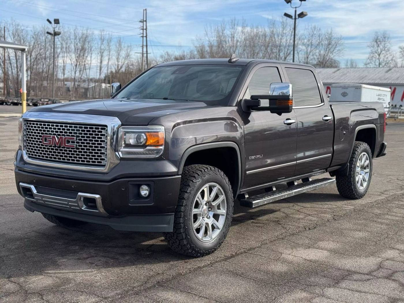 2015 GMC Sierra 1500 Denali — Pickup Truck — 231,938 mi — Warsaw, IN