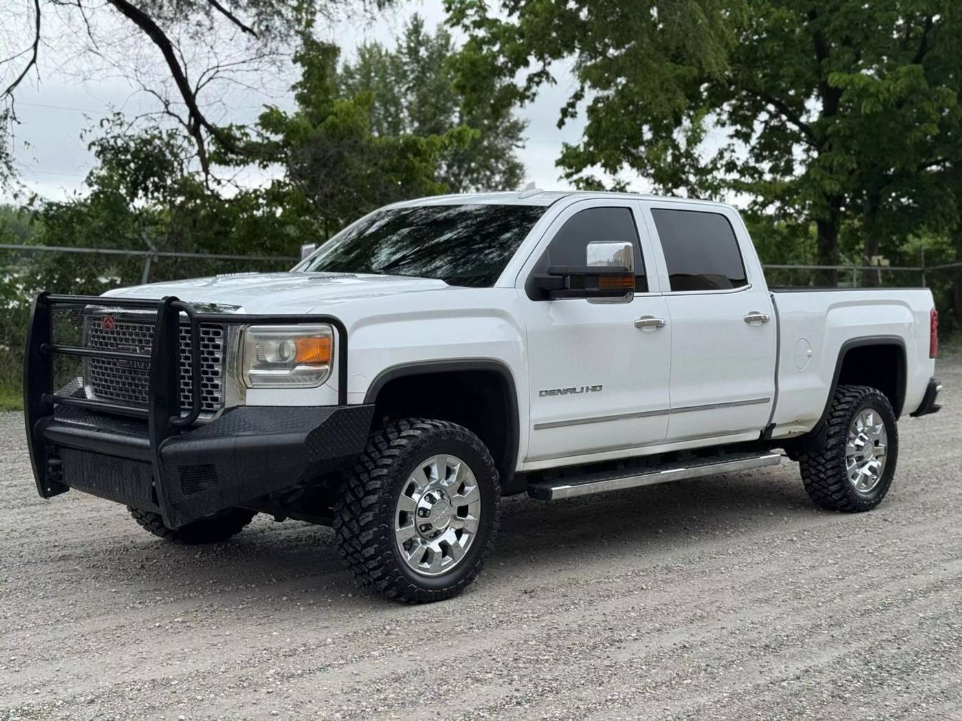 2016 GMC Sierra 2500HD Denali — Pickup Truck — 218,792 mi — Warsaw, IN