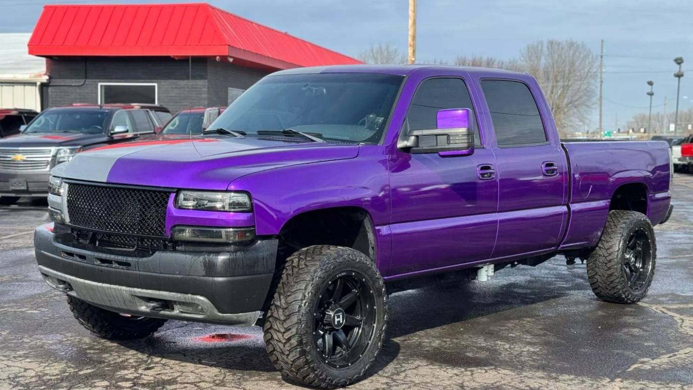 2002 Chevrolet Silverado 2500 LT — Pickup Truck — 296,188 mi — Warsaw, IN