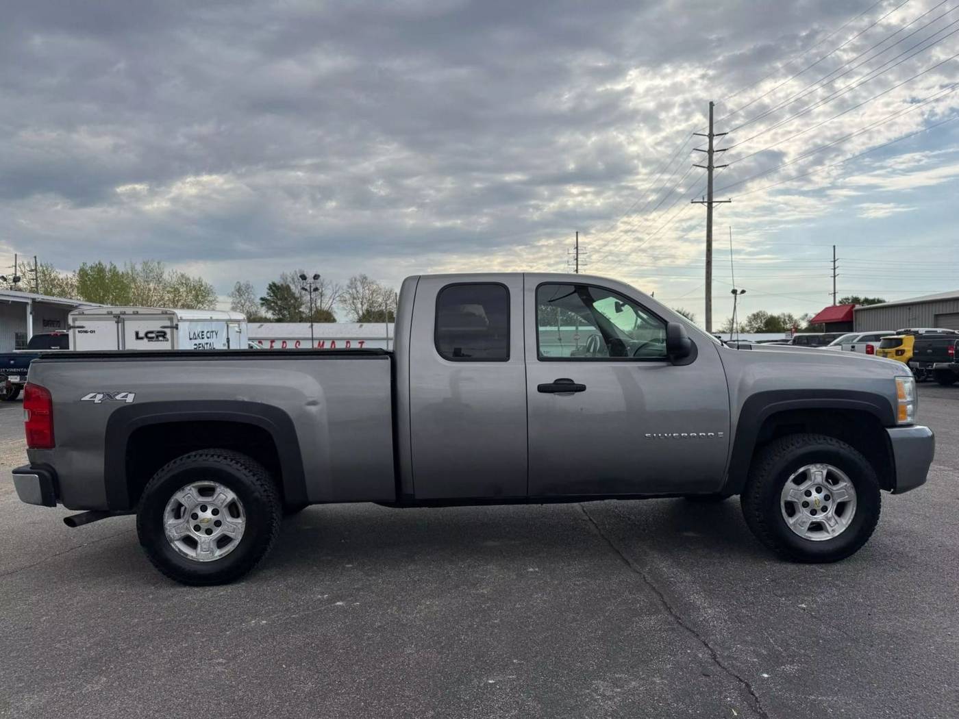 2007 Chevrolet Silverado 1500 LT — Pickup Truck — 145,773 mi — Warsaw, IN