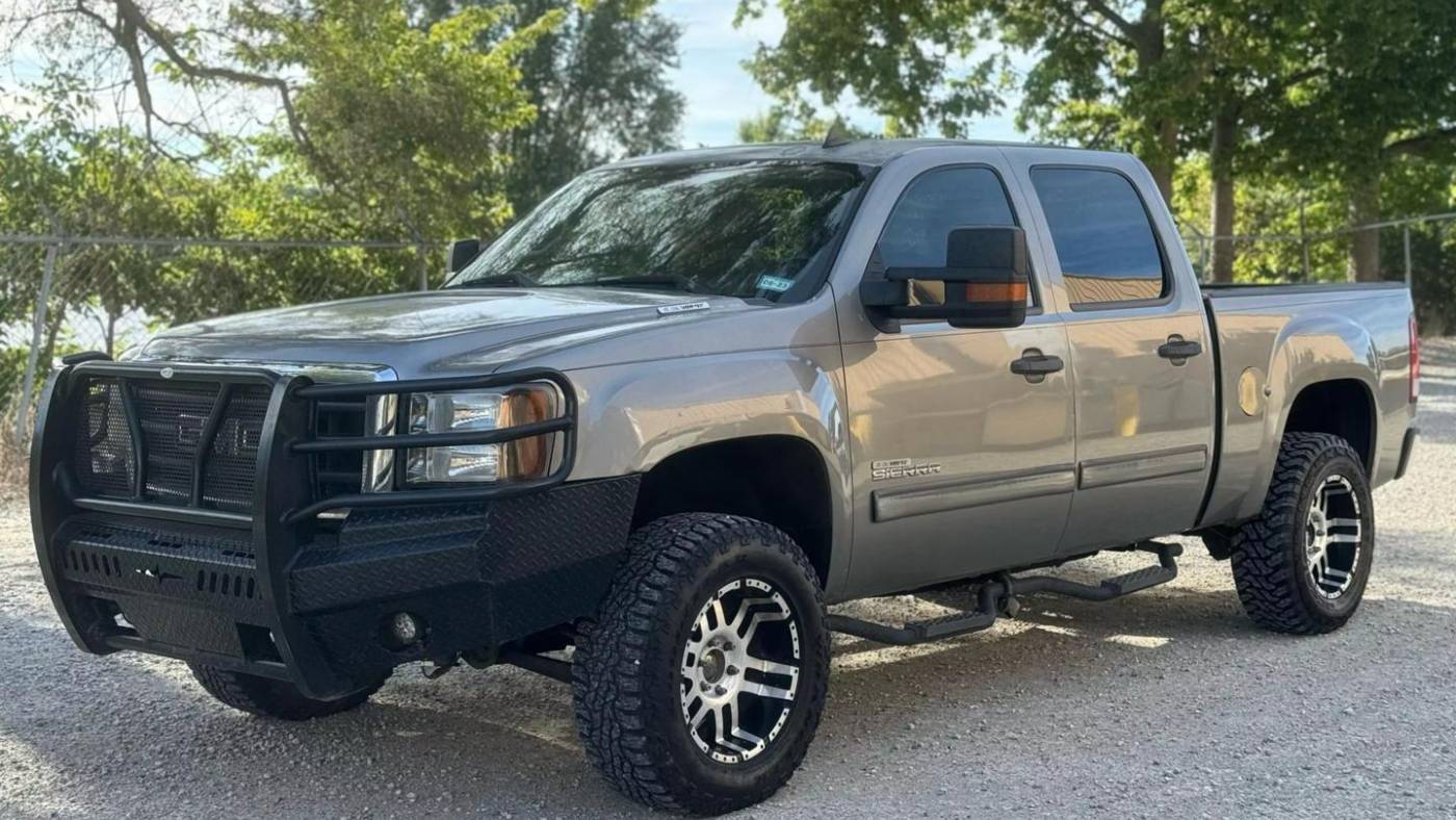 2007 GMC Sierra 1500 SLE1 — Pickup Truck — 147,788 mi — Warsaw, IN