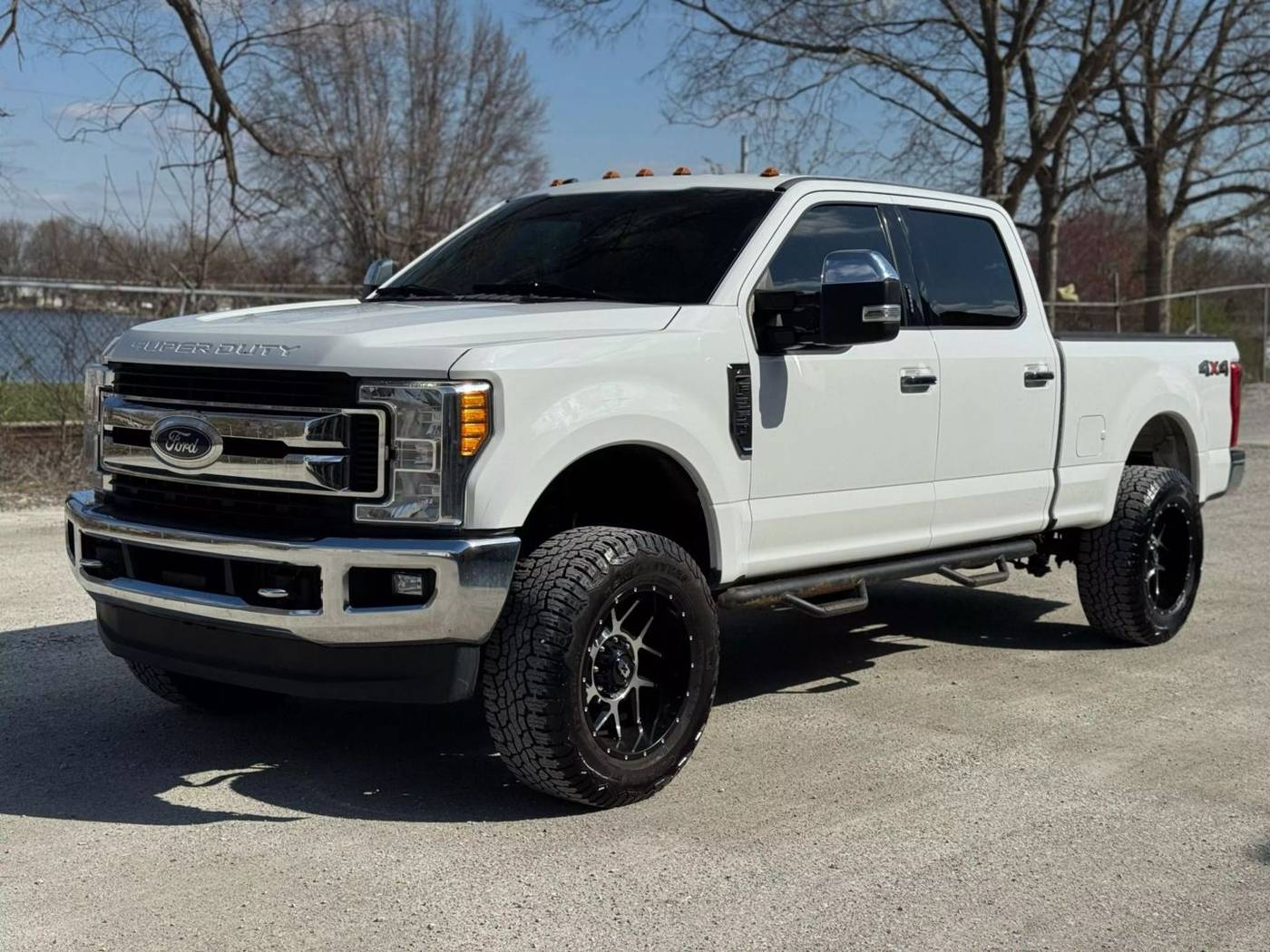 2017 Ford Super Duty F-250 XLT — Pickup Truck — 113,181 mi — Warsaw, IN