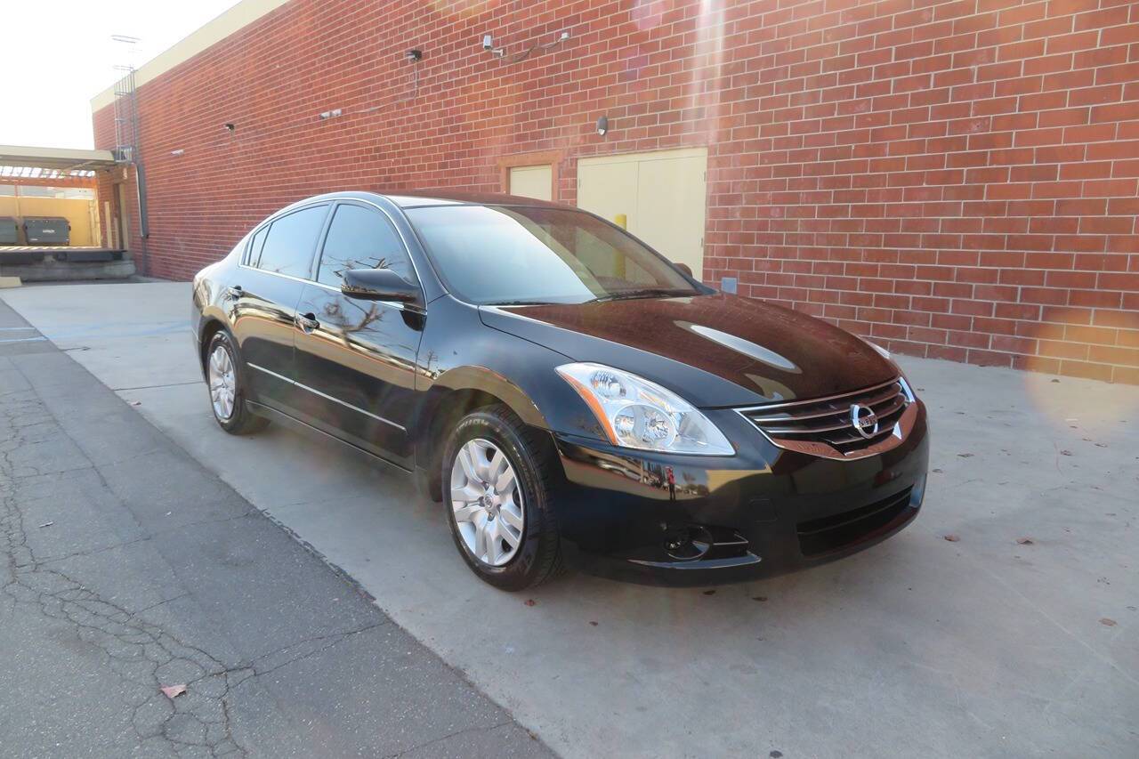 2010 Nissan Altima 2.5 S — Sedan — 73,895 mi — Bellflower, CA