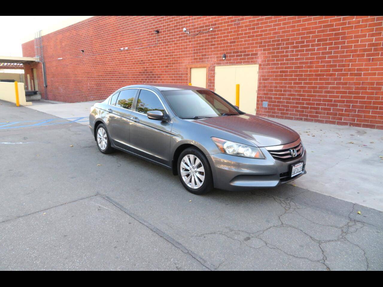 2012 Honda Accord LX — Sedan — 97,419 mi — Bellflower, CA