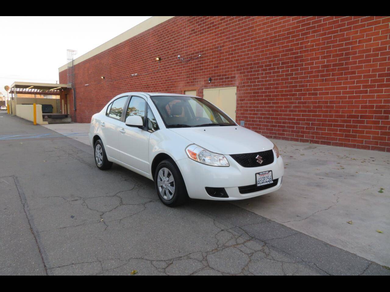 2009 Suzuki SX4 LE — Sedan — 69,748 mi — Bellflower, CA