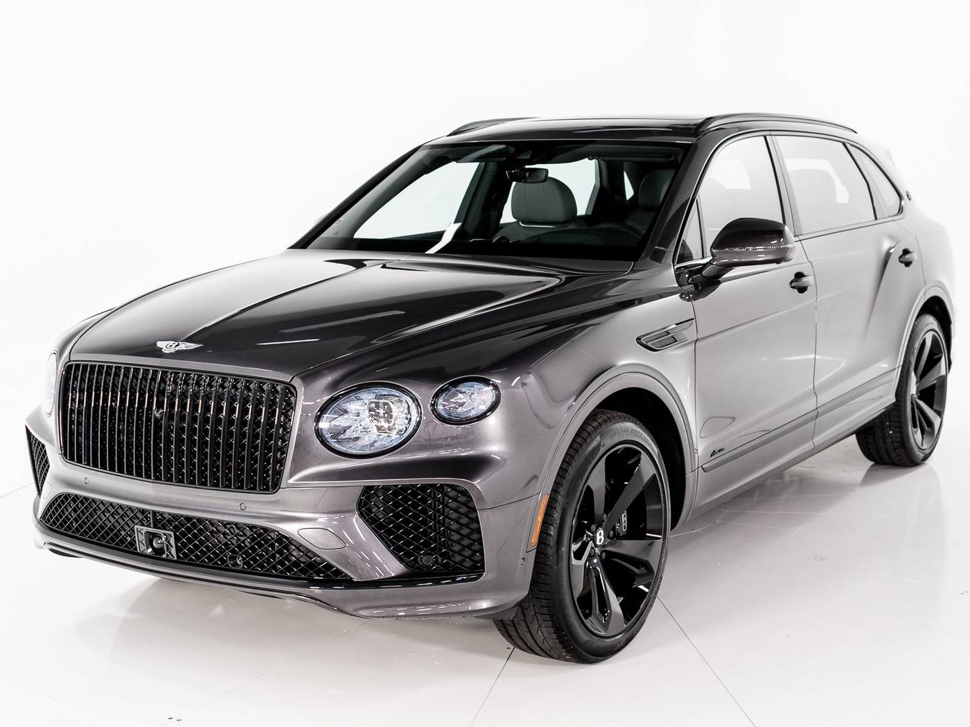 2025 Bentley Bentayga EWB V8