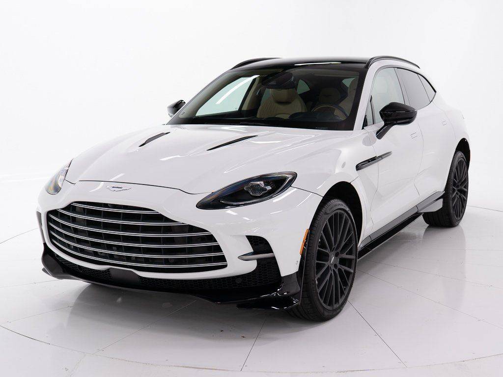 2023 Aston Martin DBX 707