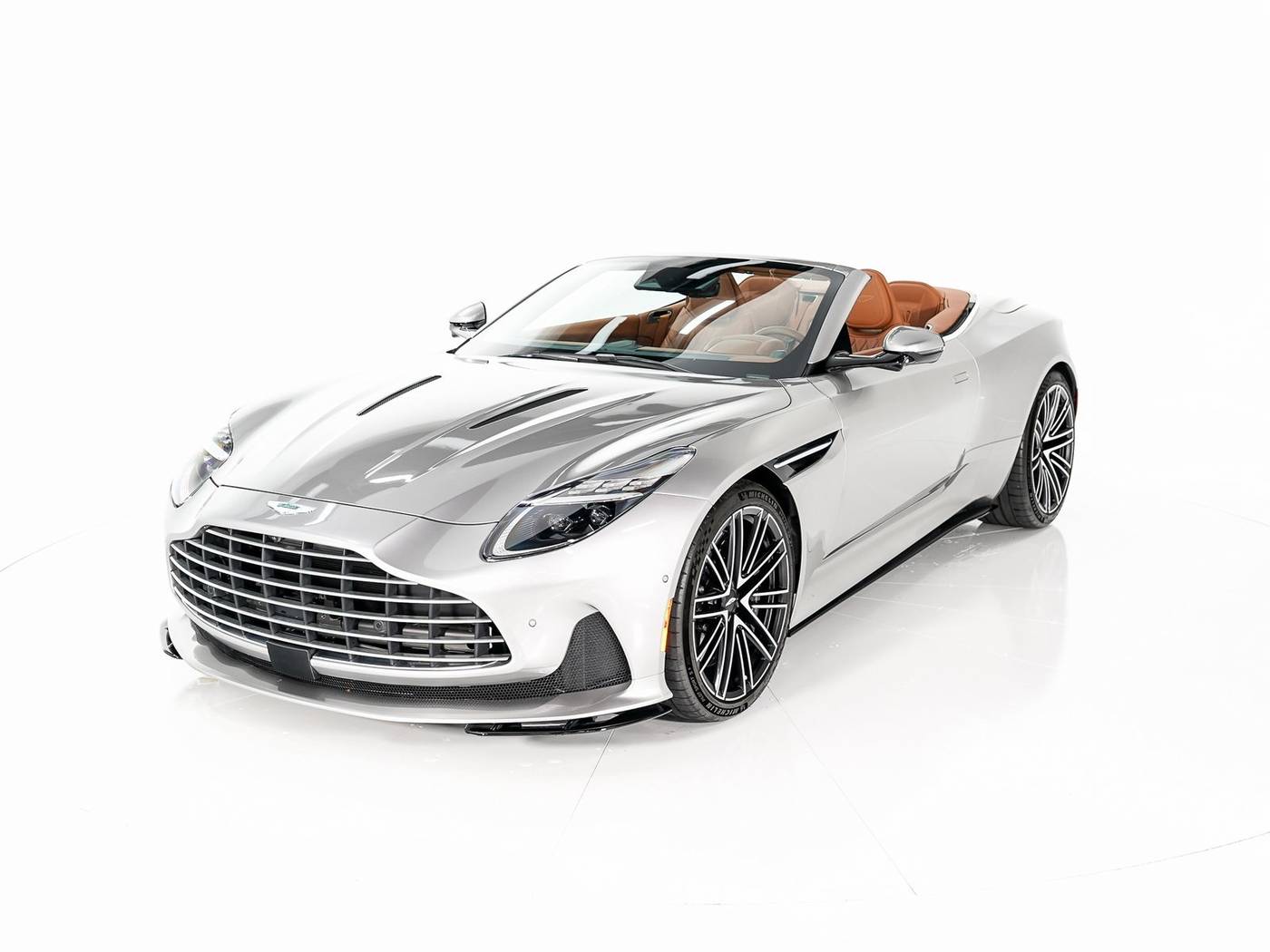 2024 Aston Martin DB12