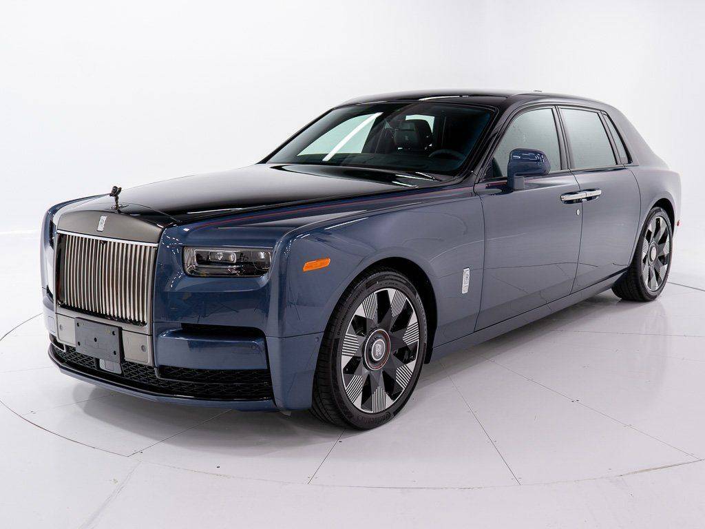 2026 Rolls-Royce Phantom Base