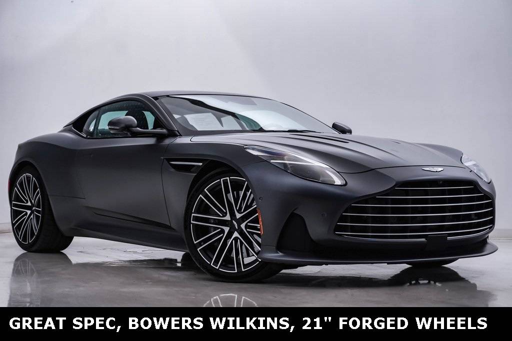 2024 Aston Martin DB12