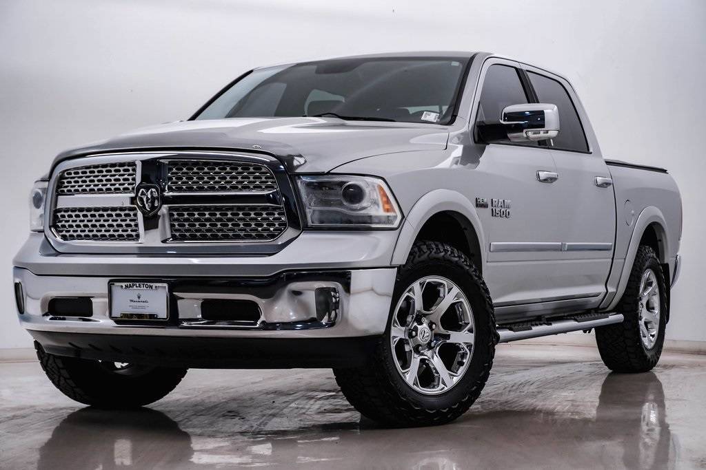 2013 Ram 1500 Laramie — Pickup Truck — 136,001 mi — Downers Grove, IL