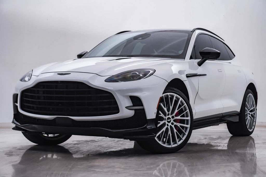 2023 Aston Martin DBX