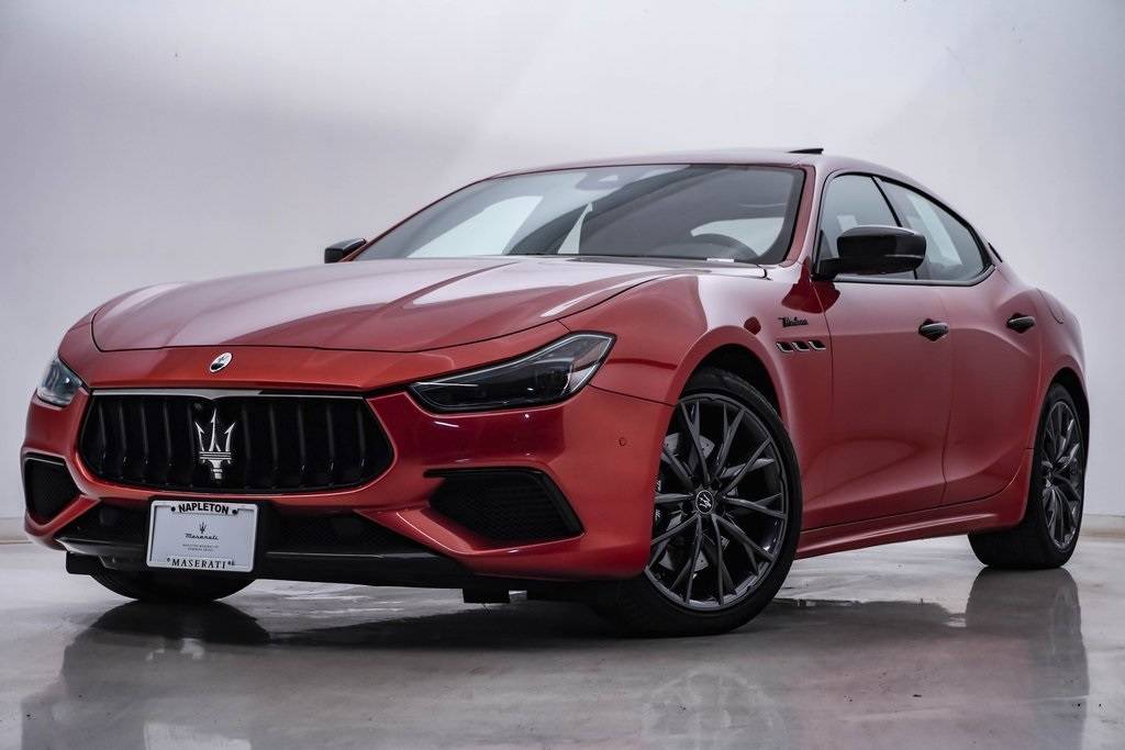 2022 Maserati Ghibli Modena Q4 — Sedan — 15,042 mi — Downers Grove, IL