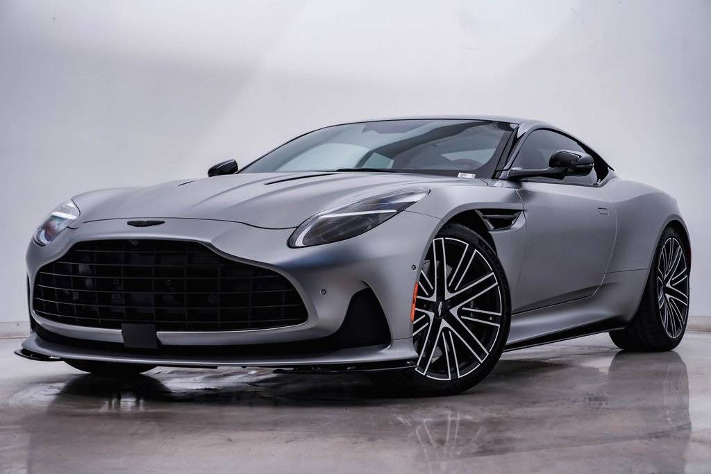 2024 Aston Martin DB12