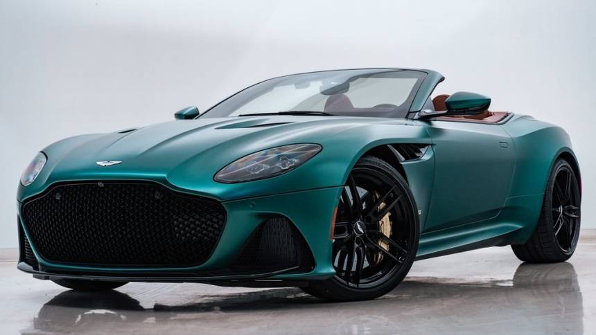 2023 Aston Martin DBS
