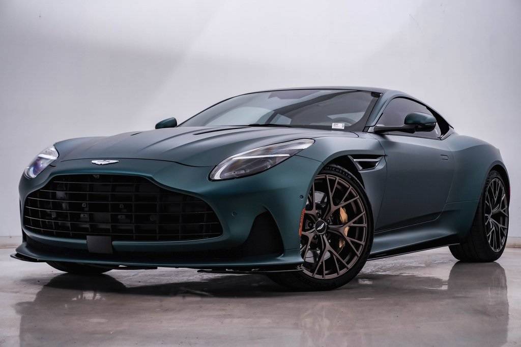 2024 Aston Martin DB12