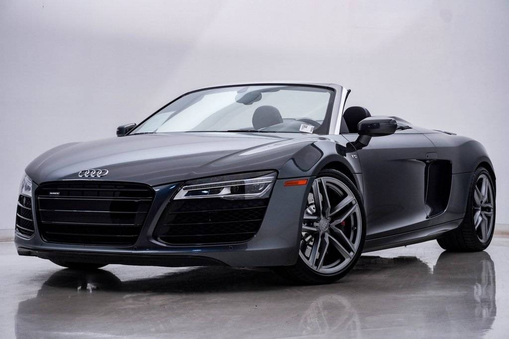 2015 Audi R8 V10 — Convertible — 32,690 mi — Downers Grove, IL