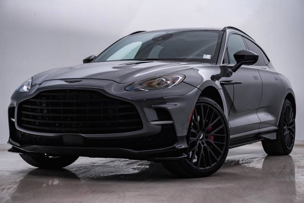 2023 Aston Martin DBX