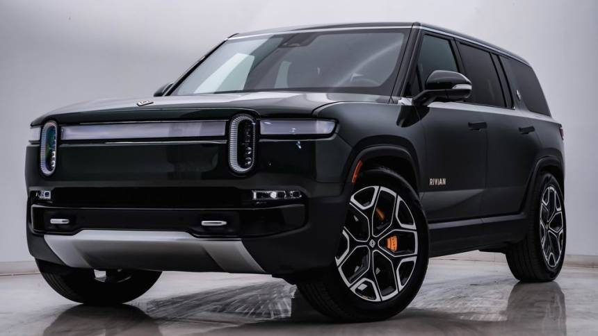 2023 Rivian R1S Launch Edition — SUV — 25,284 mi — Downers Grove, IL