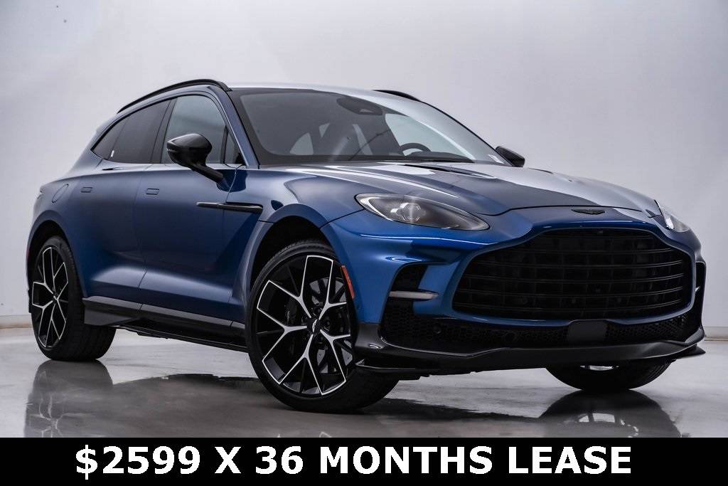2025 Aston Martin DBX