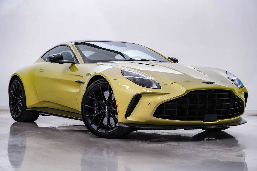 2025 Aston Martin Vantage