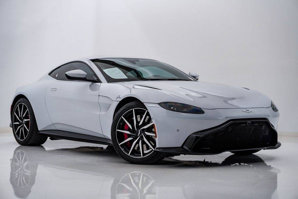 2020 Aston Martin Vantage Standard