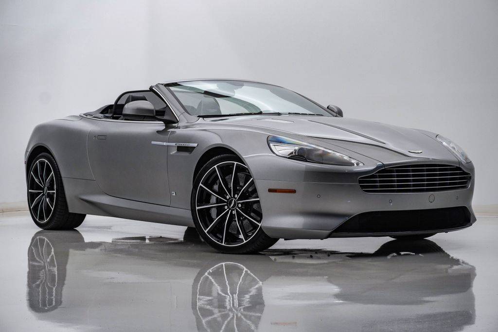 2016 Aston Martin DB9 Standard